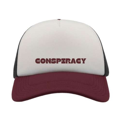 Дамска шапка "Conspiracy R"